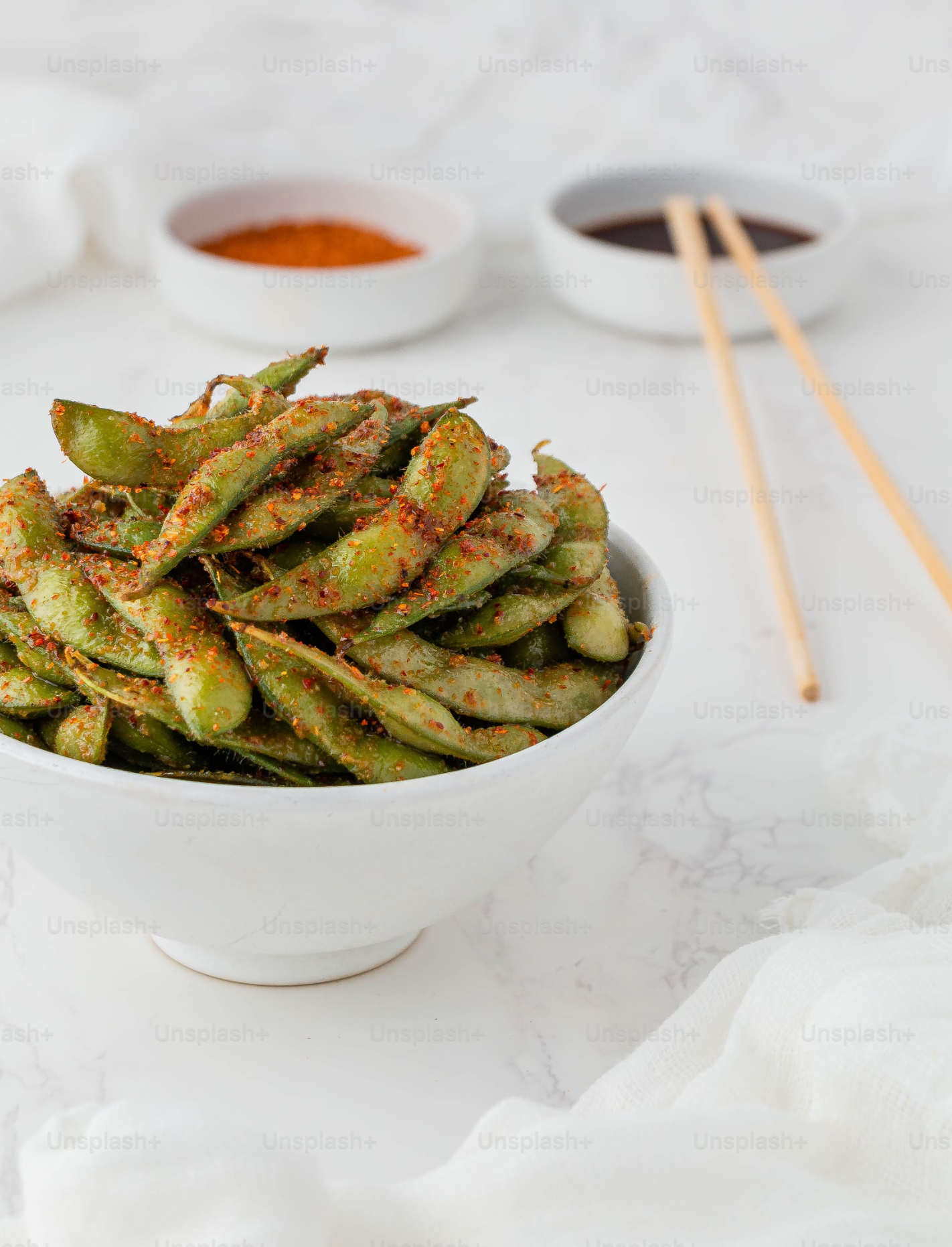 Scharf gebratenes Hühnchen-Ramen